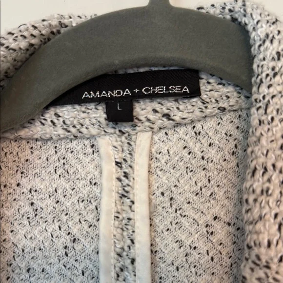 Amanda & Chelsea Black and Cream Heathered Blazer with Ruching - Picture 2 of 5